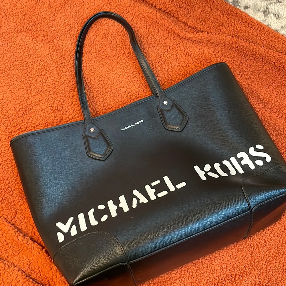 Woman’s tote